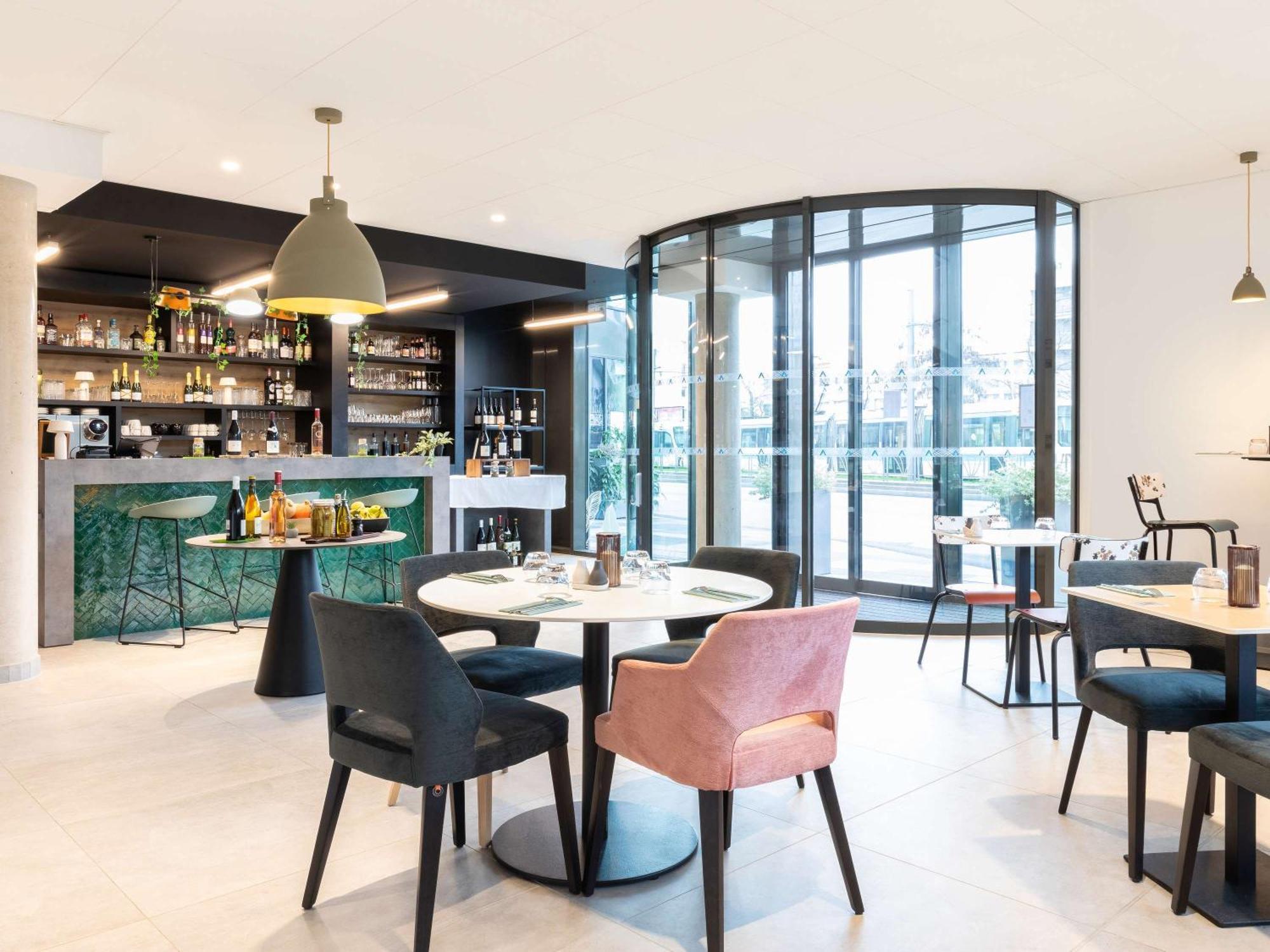 Ibis Styles Bezons Paris La Defense Hotel Exterior foto